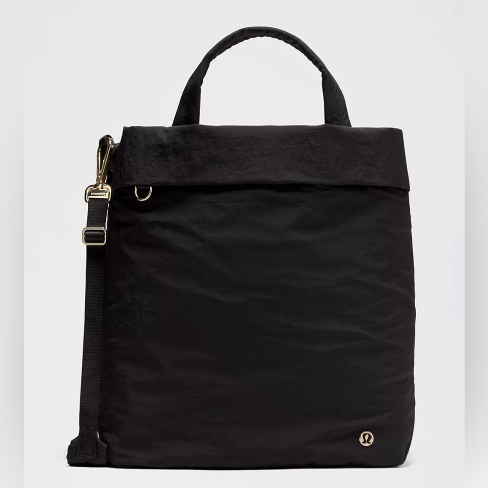 Lululemon On my level tote bag 20L